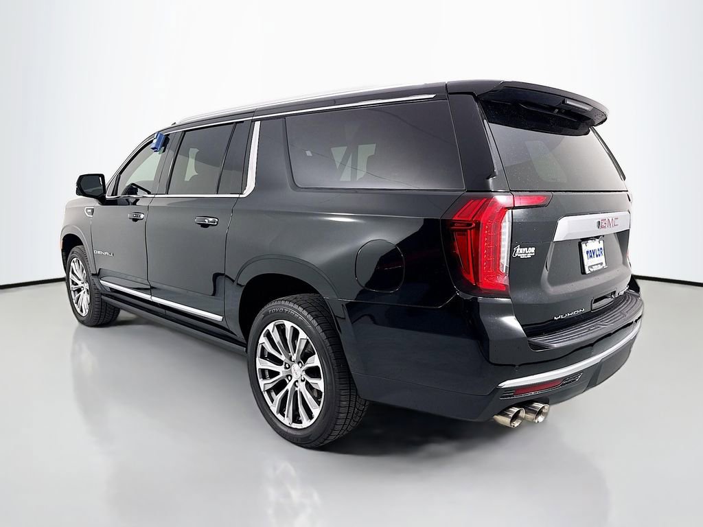 Used 2021 GMC Yukon XL Denali w/ Denali Premium Package AWD/4WD image 5