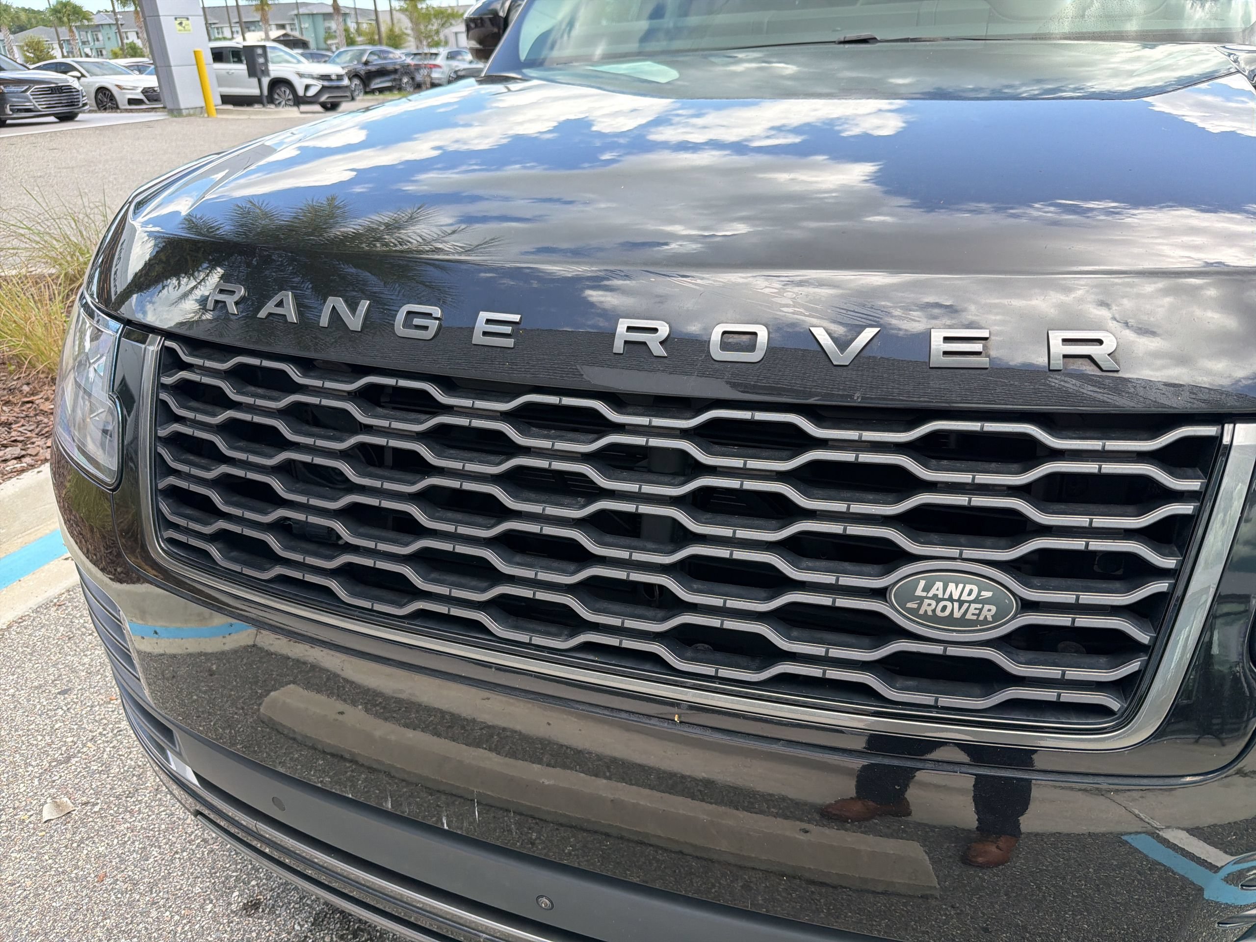Used 2020 Land Rover Range Rover AWD/4WD image 12