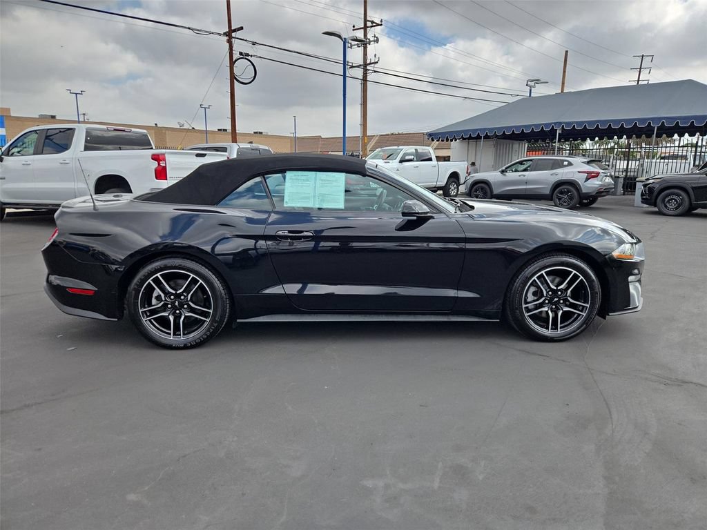 Used 2022 Ford Mustang Premium RWD image 26