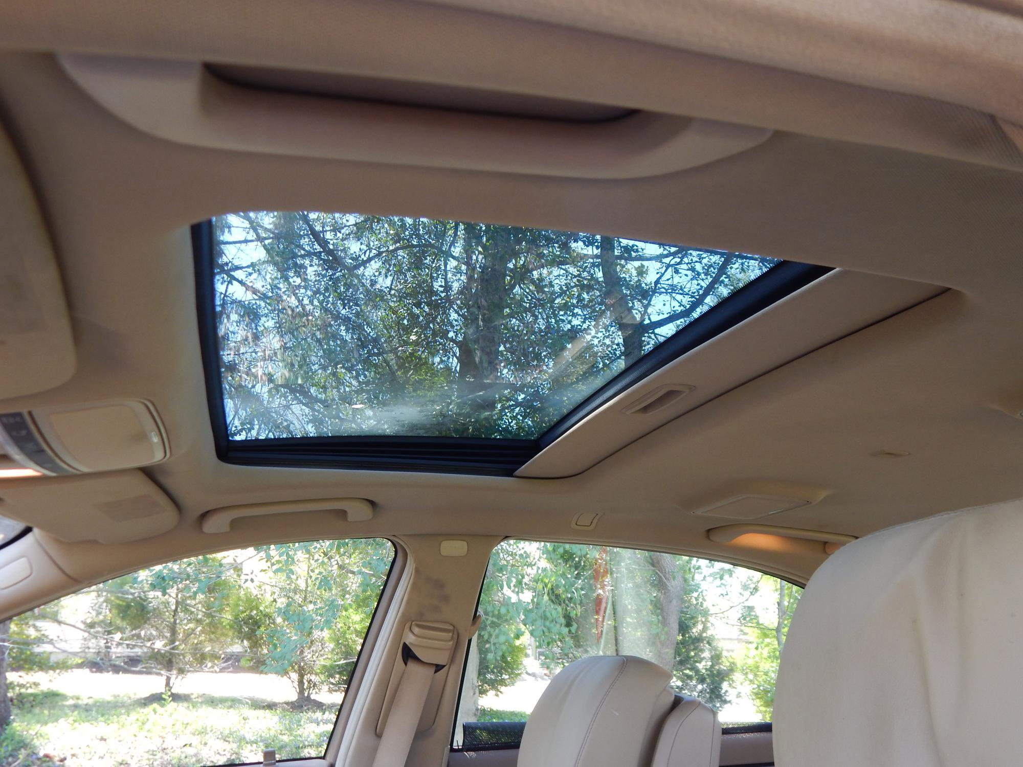 Used 2012 Mercedes-Benz S 550 4MATIC image 11