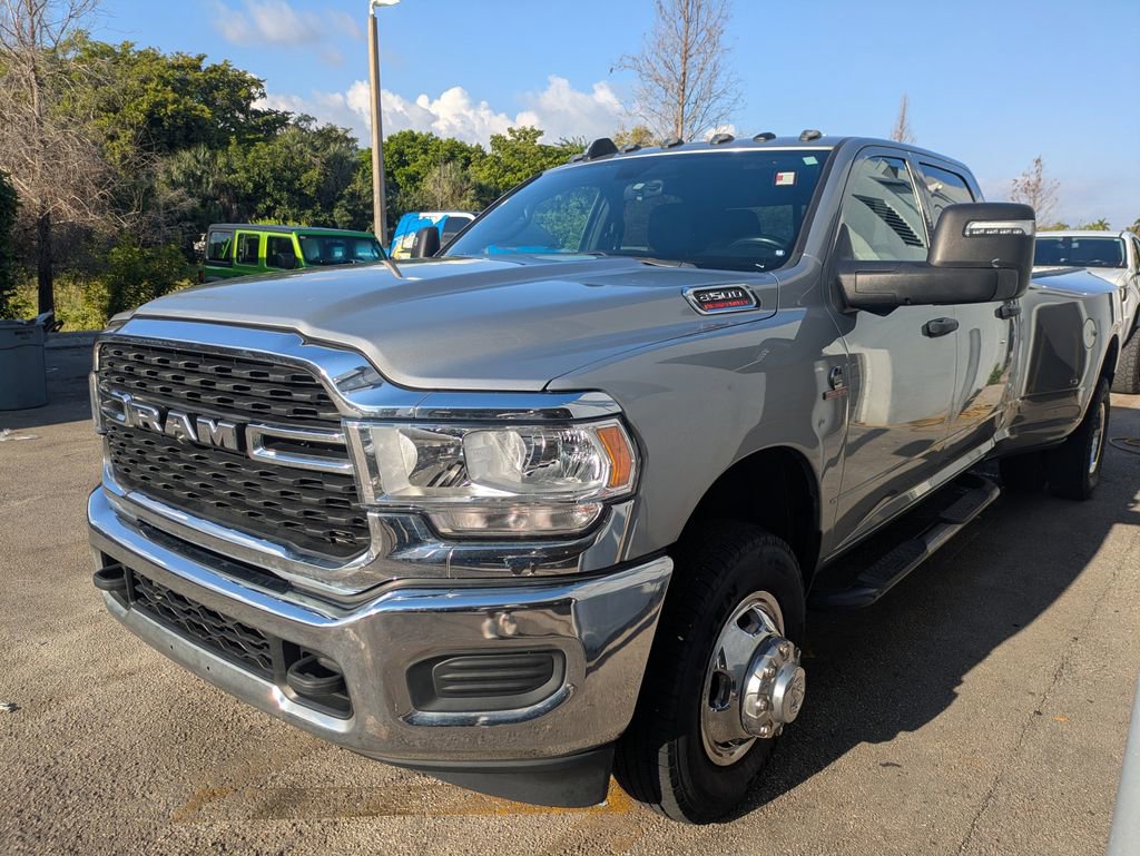 Used 2023 RAM 3500 Tradesman w/ Towing Technology Group image 10