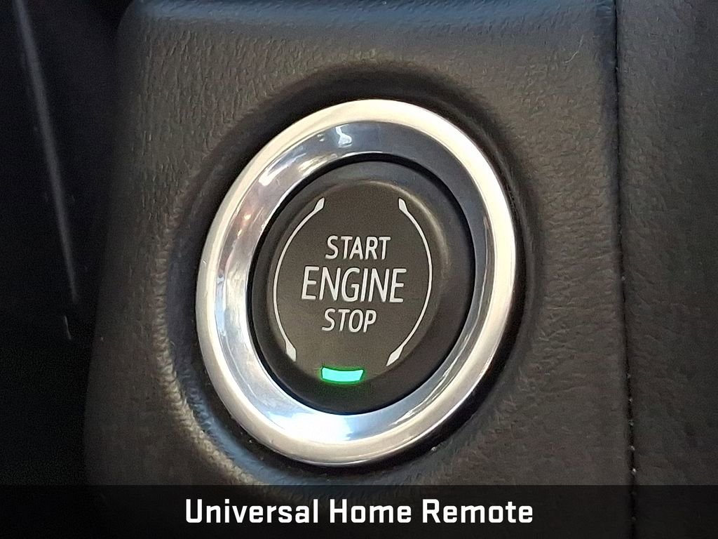 Used 2023 Chevrolet Suburban RST w/ Sport Performance Package AWD/4WD image 32