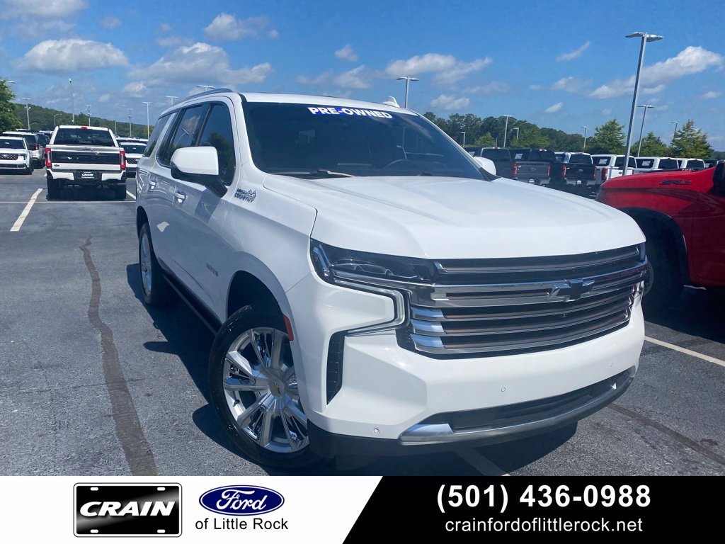 Used 2024 Chevrolet Tahoe High Country w/ Premium Package AWD/4WD image 1
