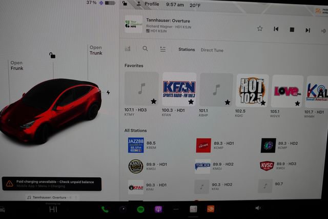 Used 2022 Tesla Model Y Performance image 25