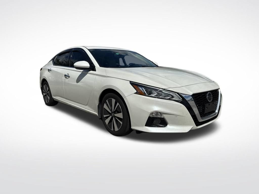 Used 2019 Nissan Altima 2.5 SV FWD image 2