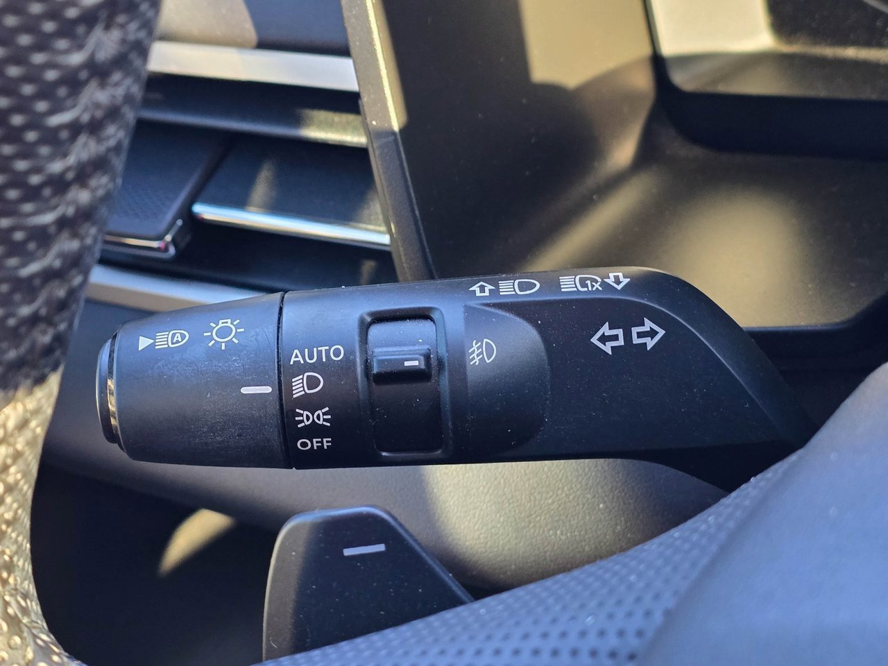 Used 2023 Mitsubishi Outlander SEL Black Edition image 21