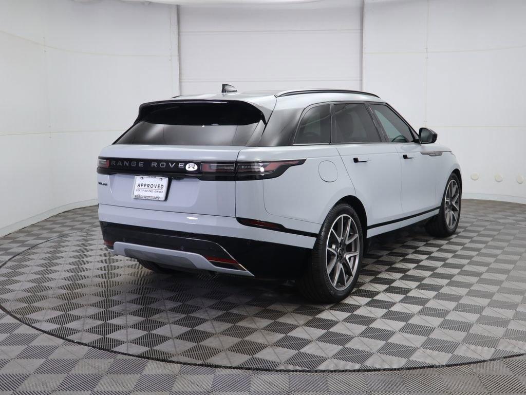 Used 2025 Land Rover Range Rover Velar Dynamic SE image 5