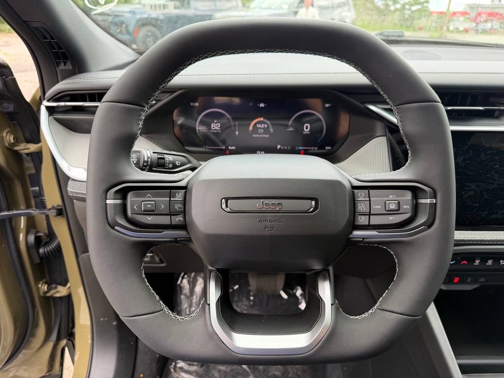 New 2026 Jeep Cherokee Laredo AWD/4WD image 11