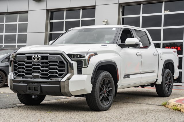 New 2026 Toyota Tundra Platinum w/ TRD Off-Road Package AWD/4WD image 3