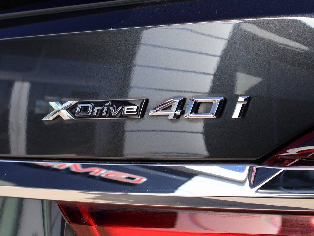 Used 2021 BMW X7 xDrive40i w/ Premium Package image 18