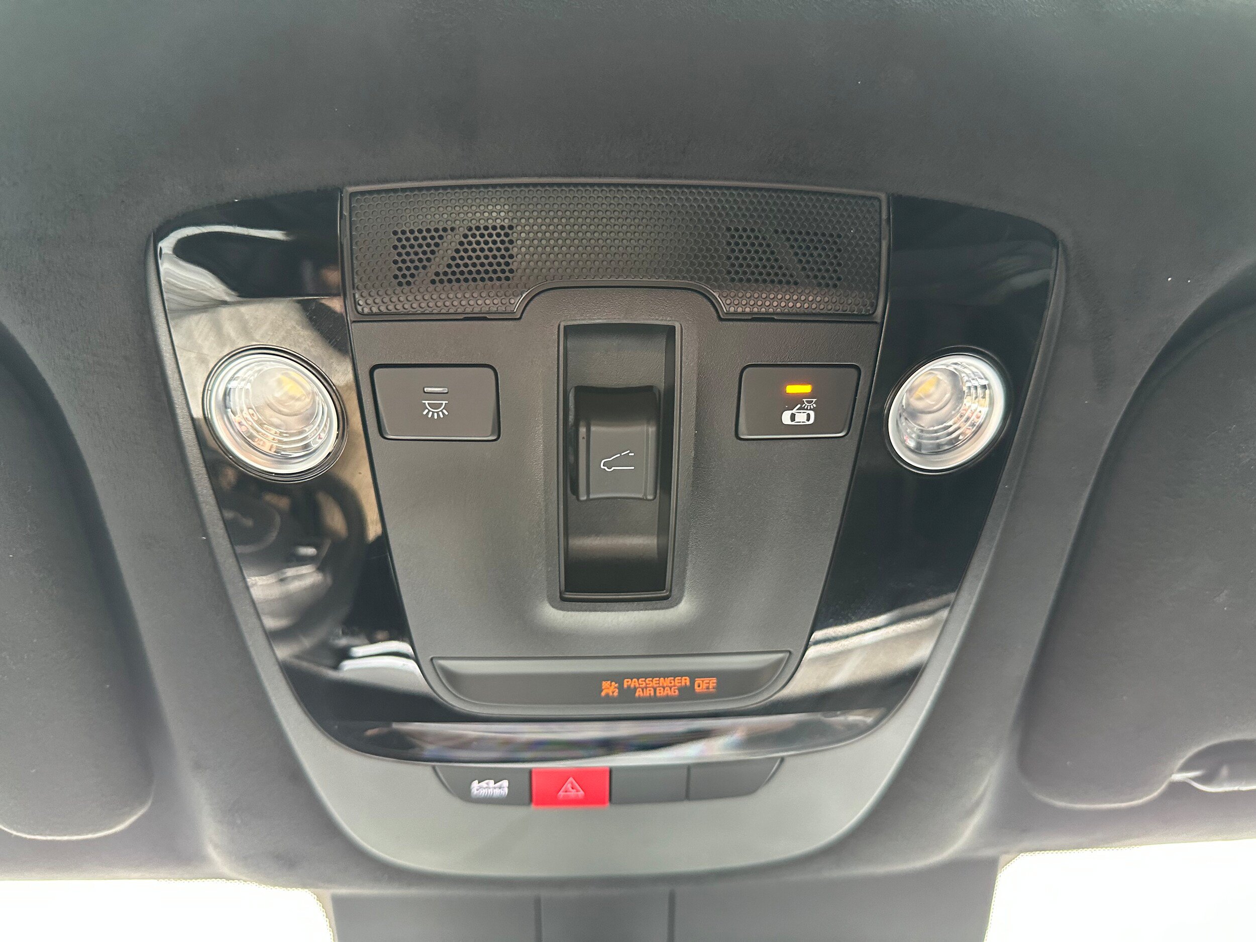 Used 2025 Kia Sorento SX Prestige AWD/4WD image 41