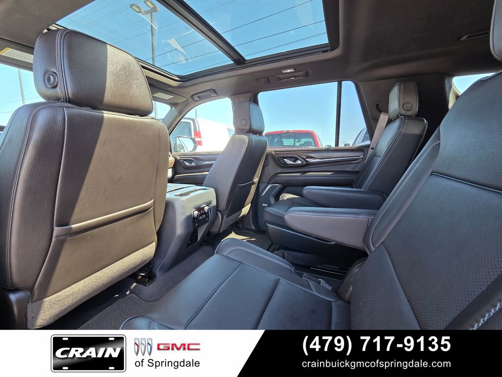 Used 2021 GMC Yukon Denali w/ Denali Premium Package AWD/4WD image 28