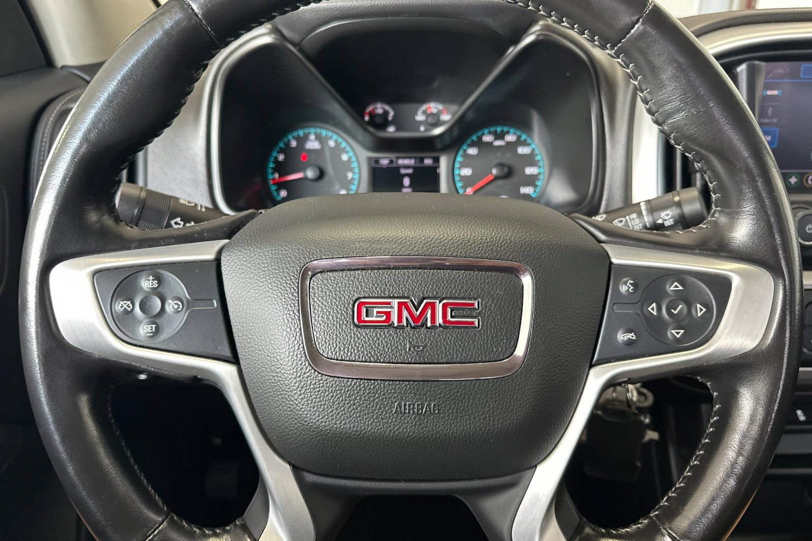 Used 2022 GMC Canyon Elevation w/ Trailering Package AWD/4WD image 21