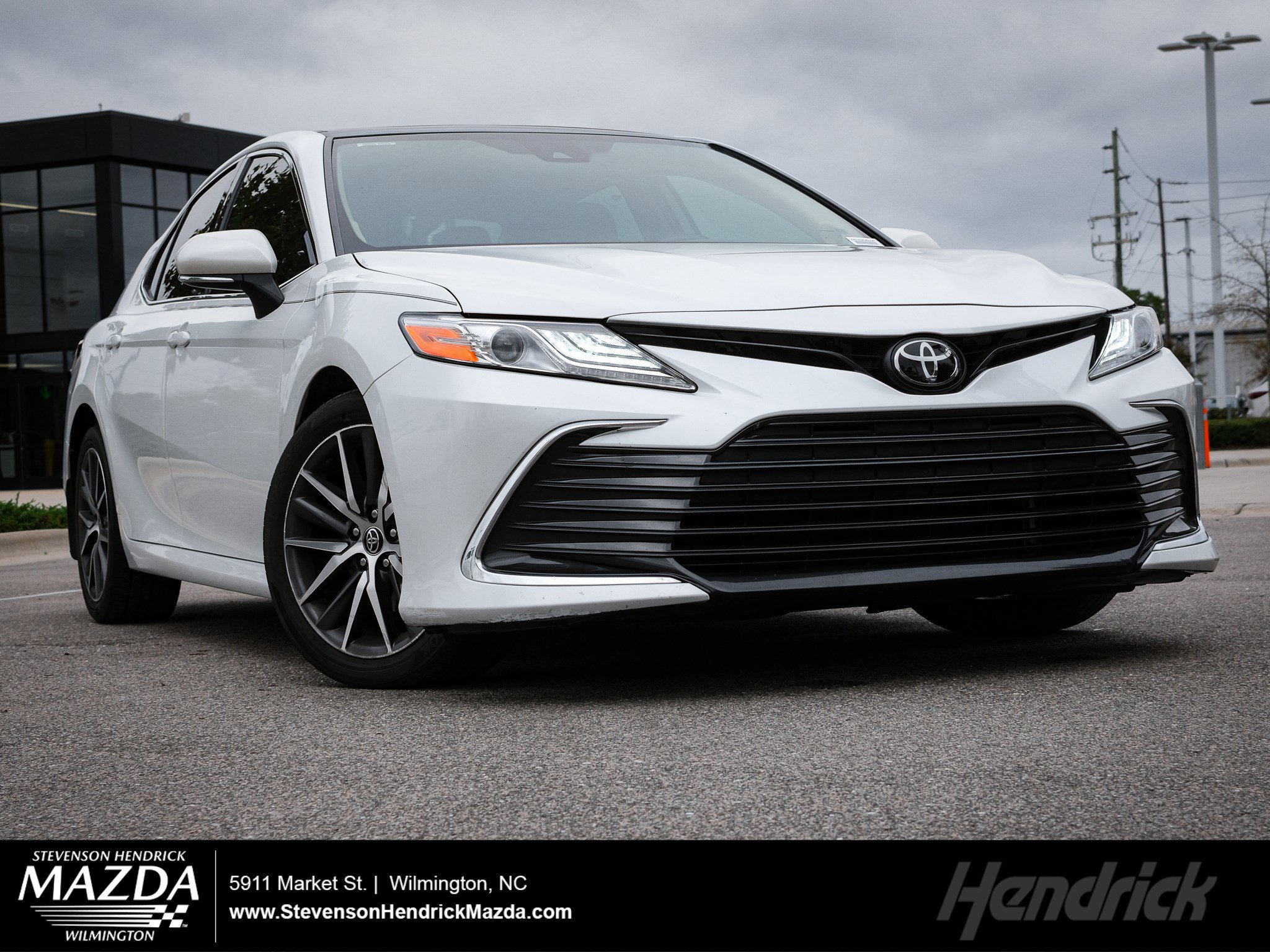 Used 2022 Toyota Camry XLE