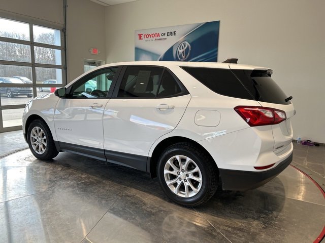 Used 2021 Chevrolet Equinox LS w/ LS Convenience Package image 5