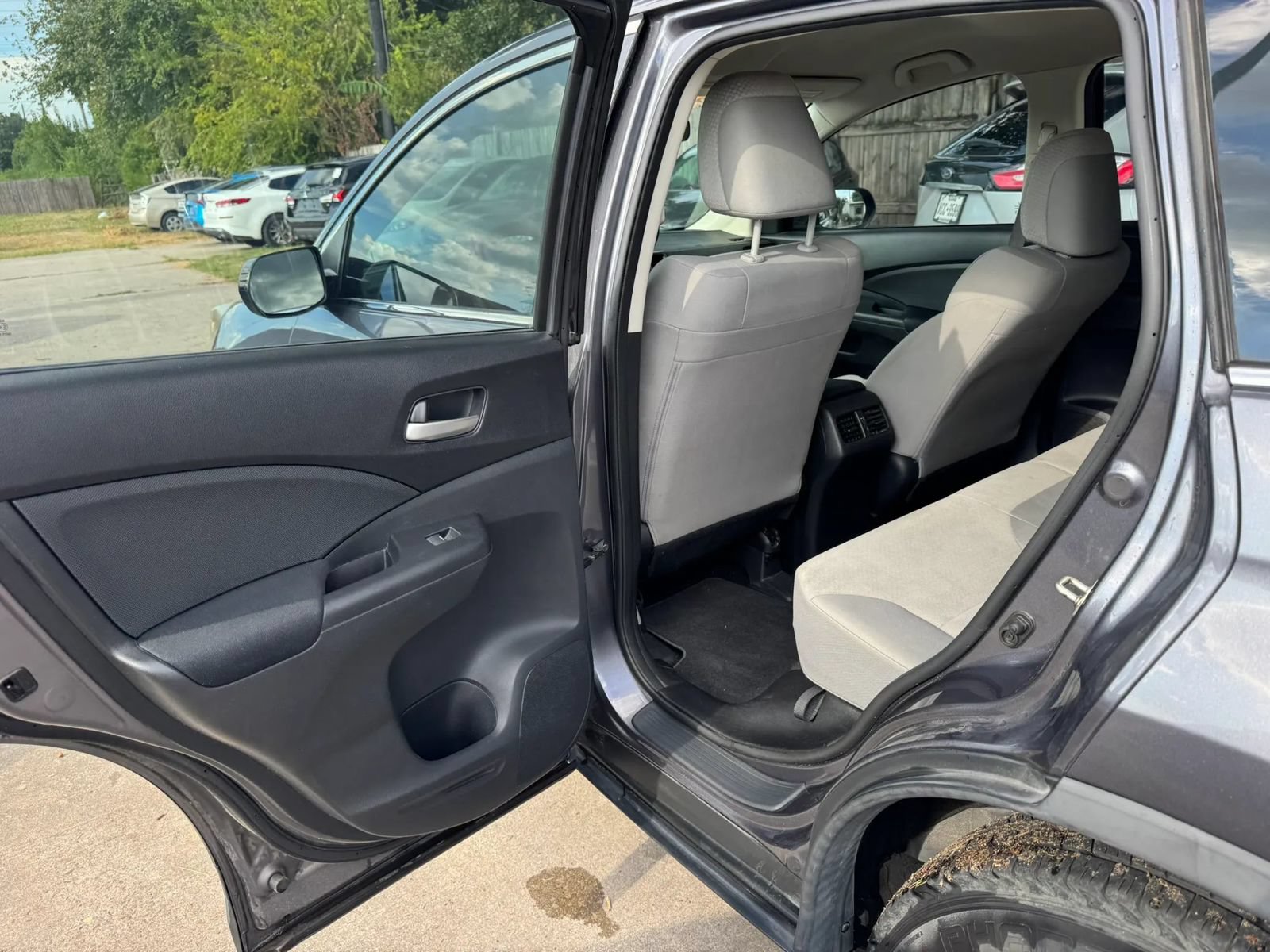 Used 2016 Honda CR-V LX image 17