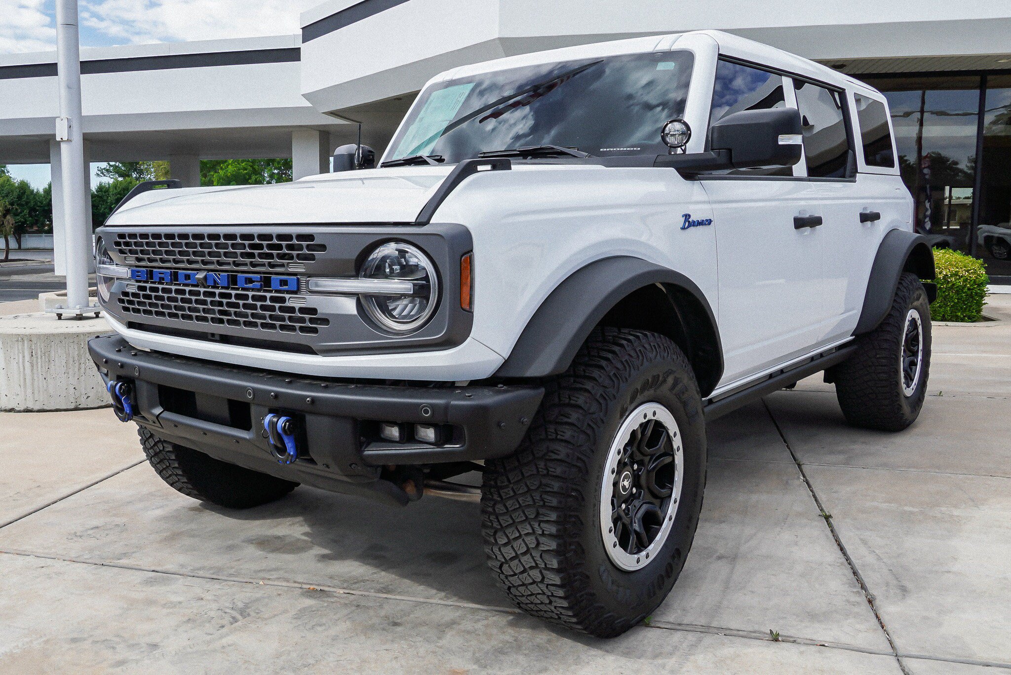 Used 2024 Ford Bronco Badlands AWD/4WD image 4