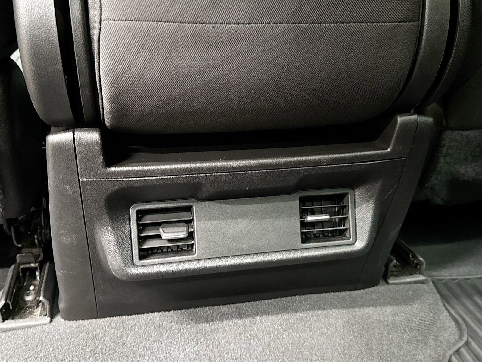 Used 2023 Chevrolet Silverado 1500 Custom AWD/4WD image 26