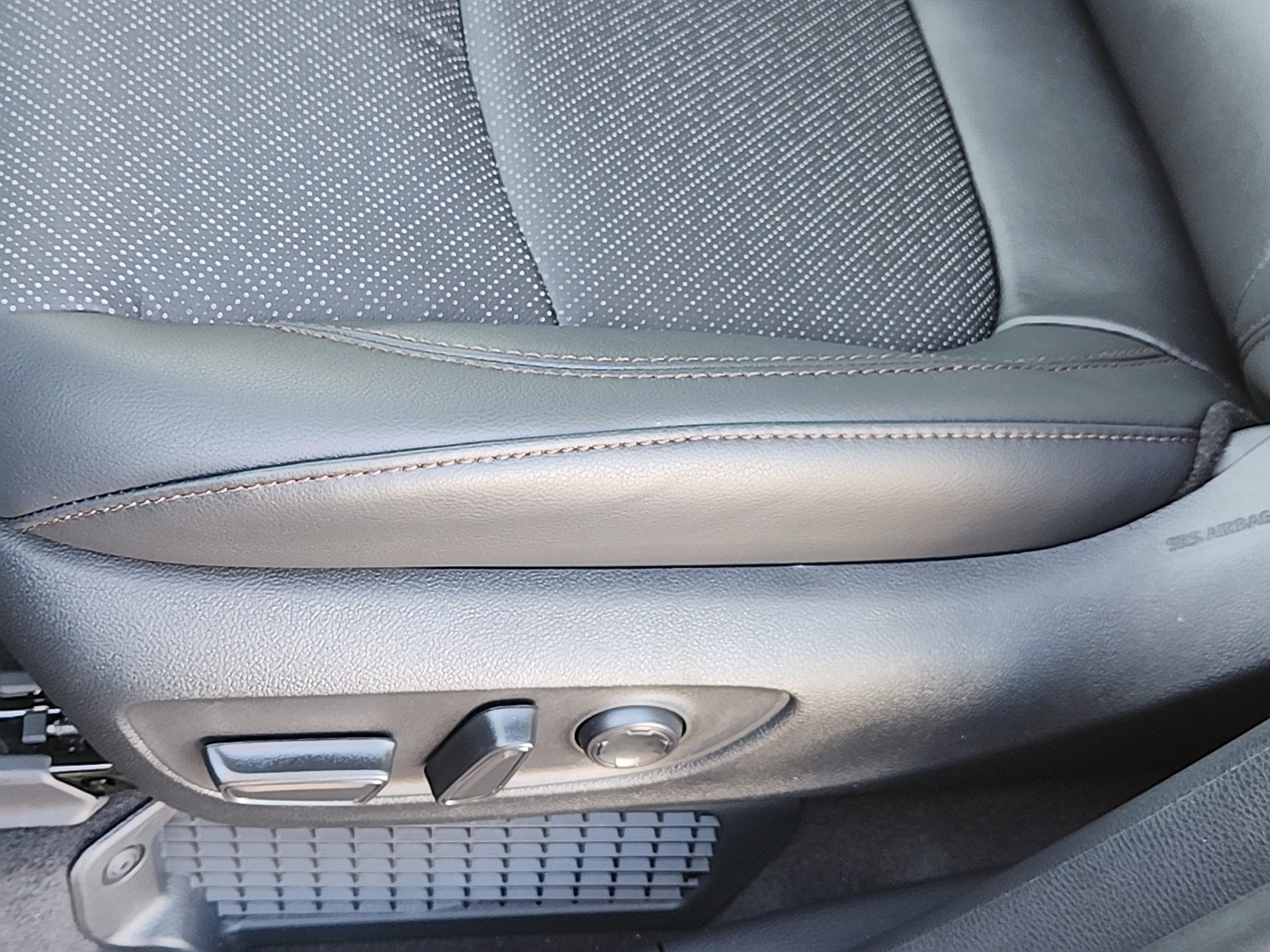 New 2026 Toyota Sienna Limited image 22