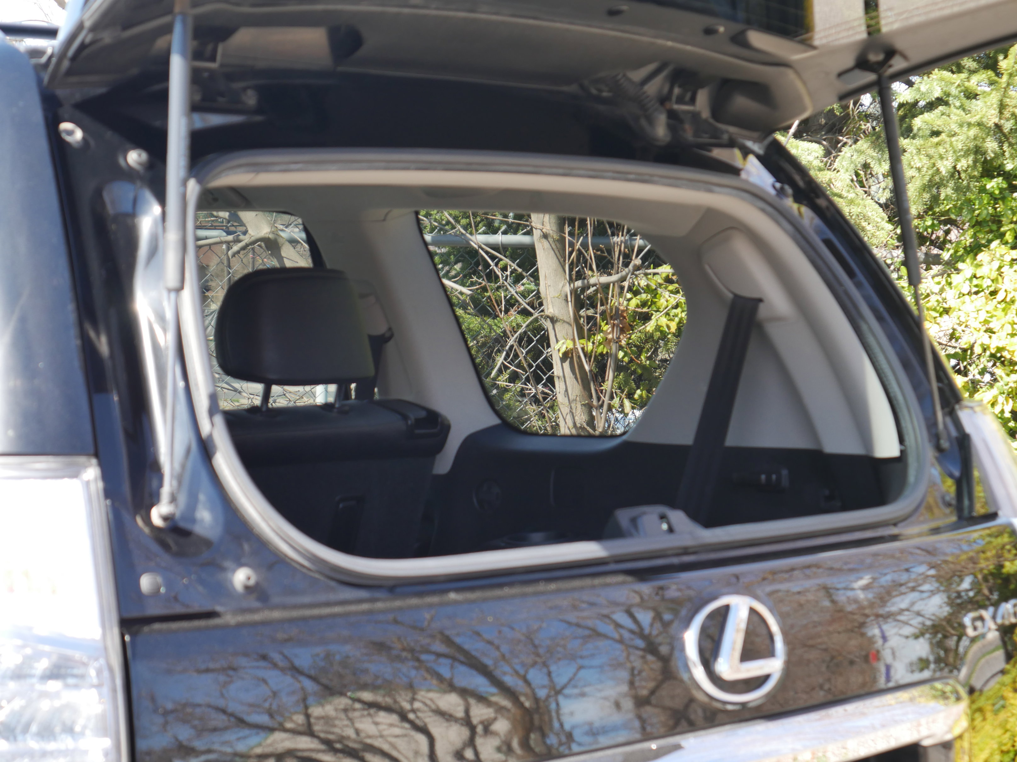 Used 2016 Lexus GX 460 w/ Premium Package image 22