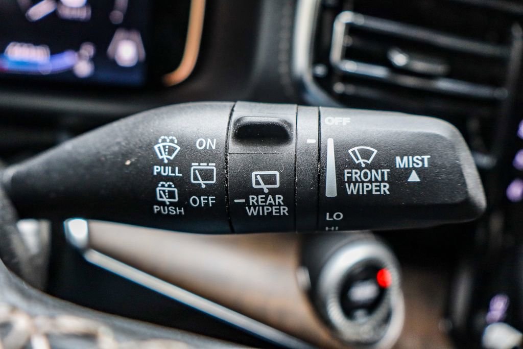 Used 2024 Jeep Grand Wagoneer L 4WD image 28