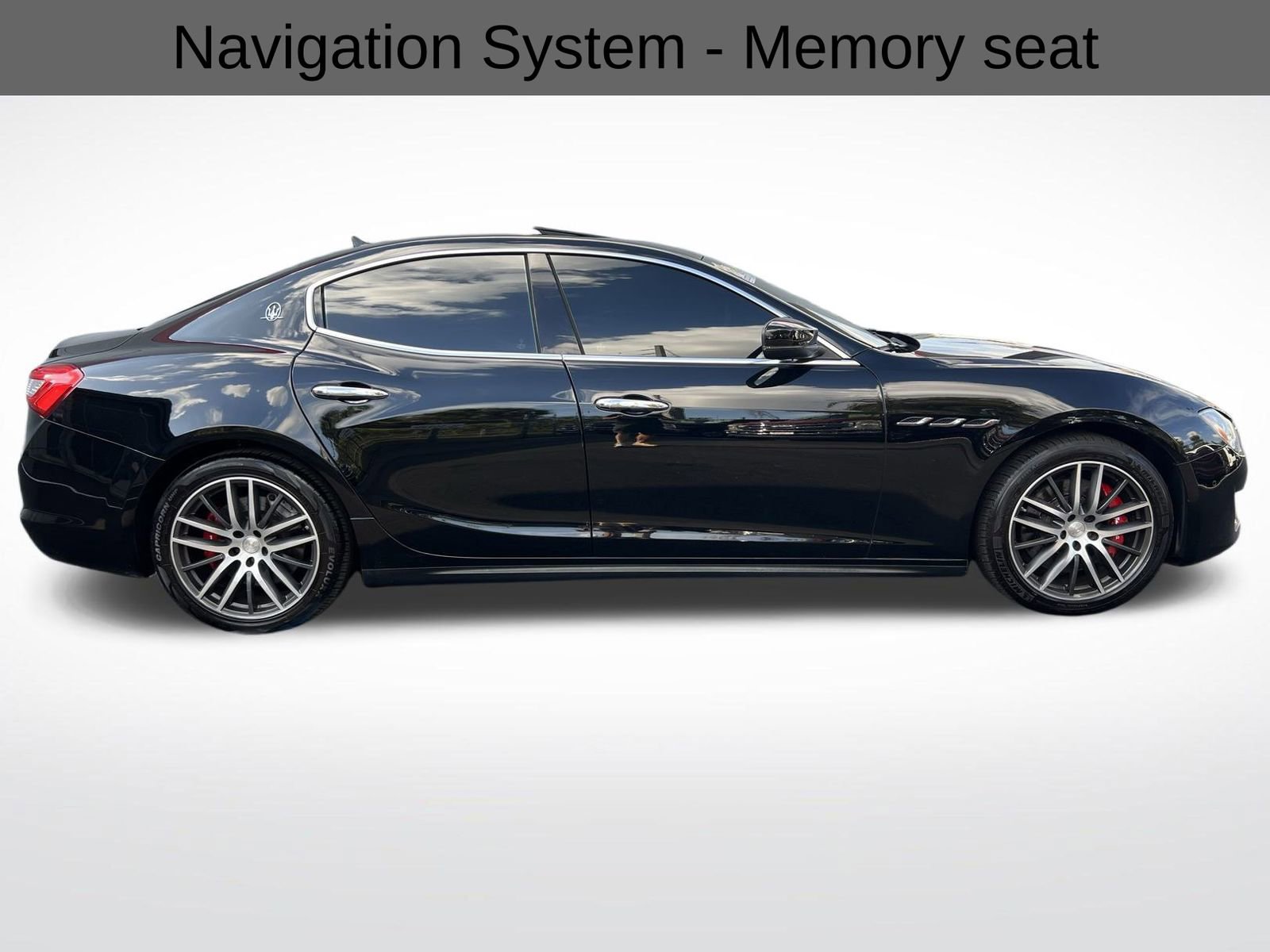 Used 2019 Maserati Ghibli S Q4 image 13