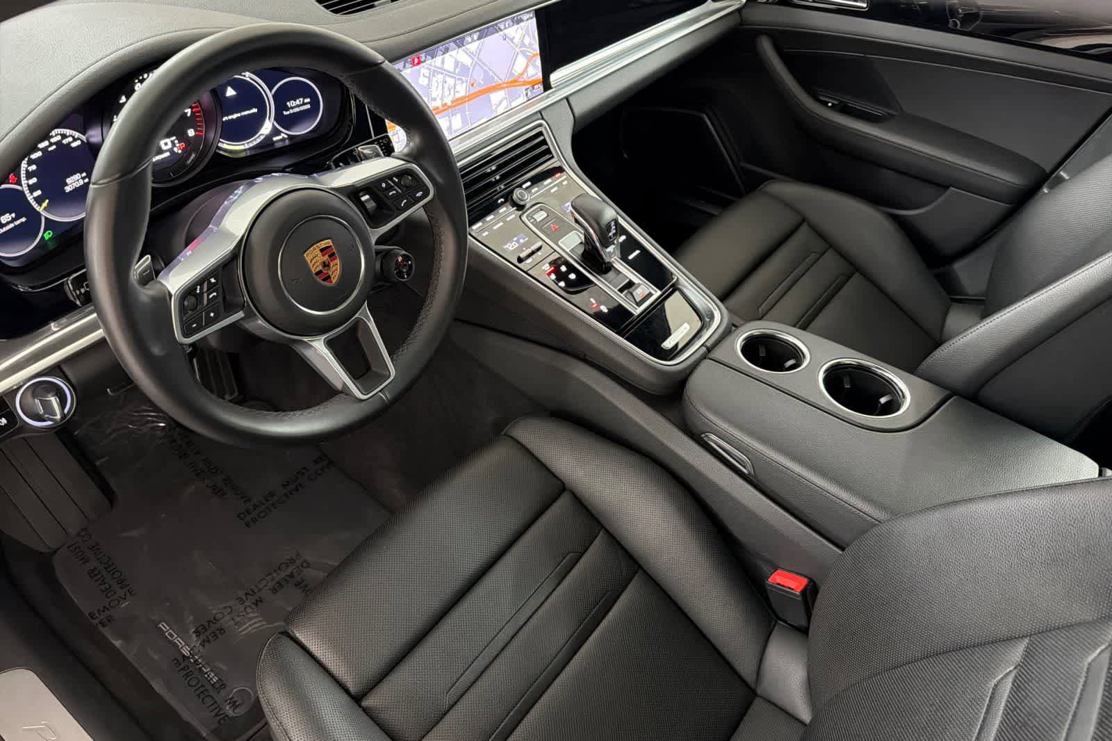 Used 2019 Porsche Panamera 4 w/ Premium Package AWD/4WD image 11
