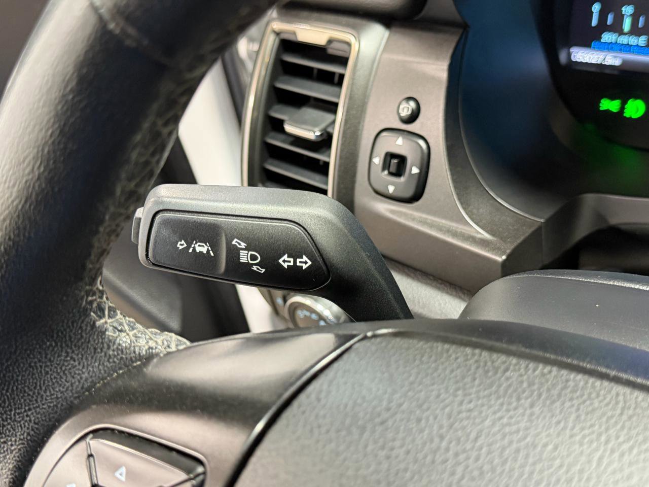 Used 2021 Ford Ranger Lariat w/ Tremor Off-Road Package image 31