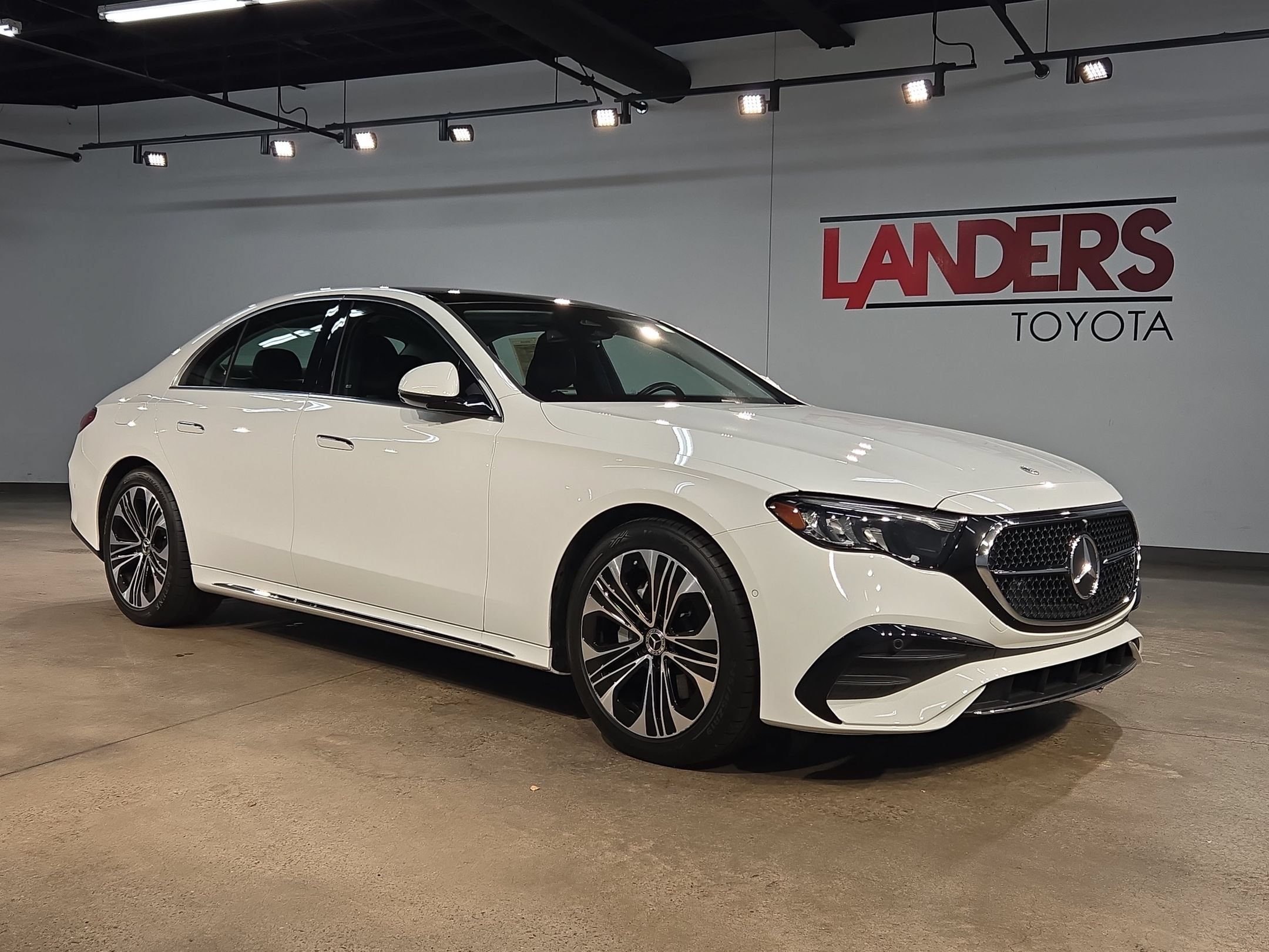 Used 2025 Mercedes-Benz E 350 Sedan w/ Winter Package image 2