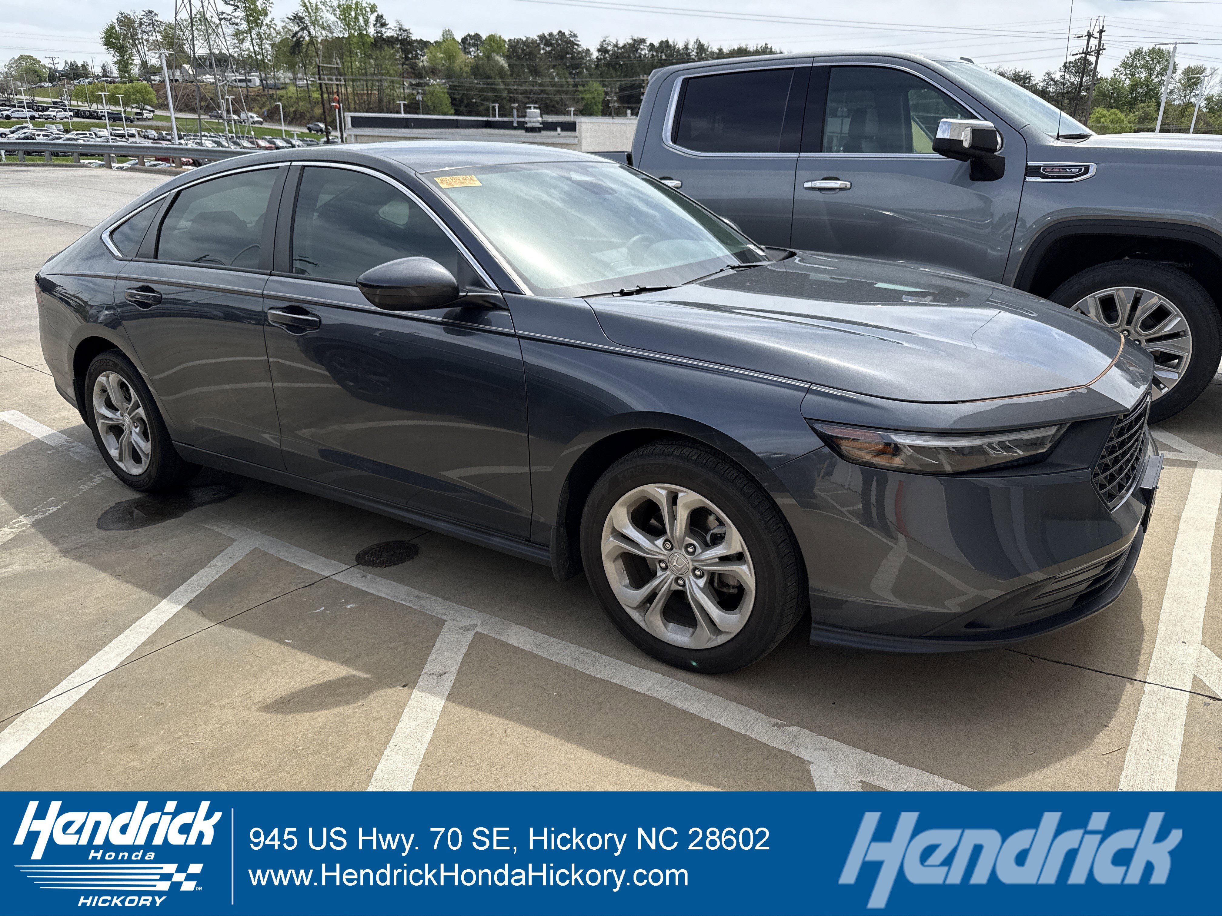 Used 2023 Honda Accord LX image 1