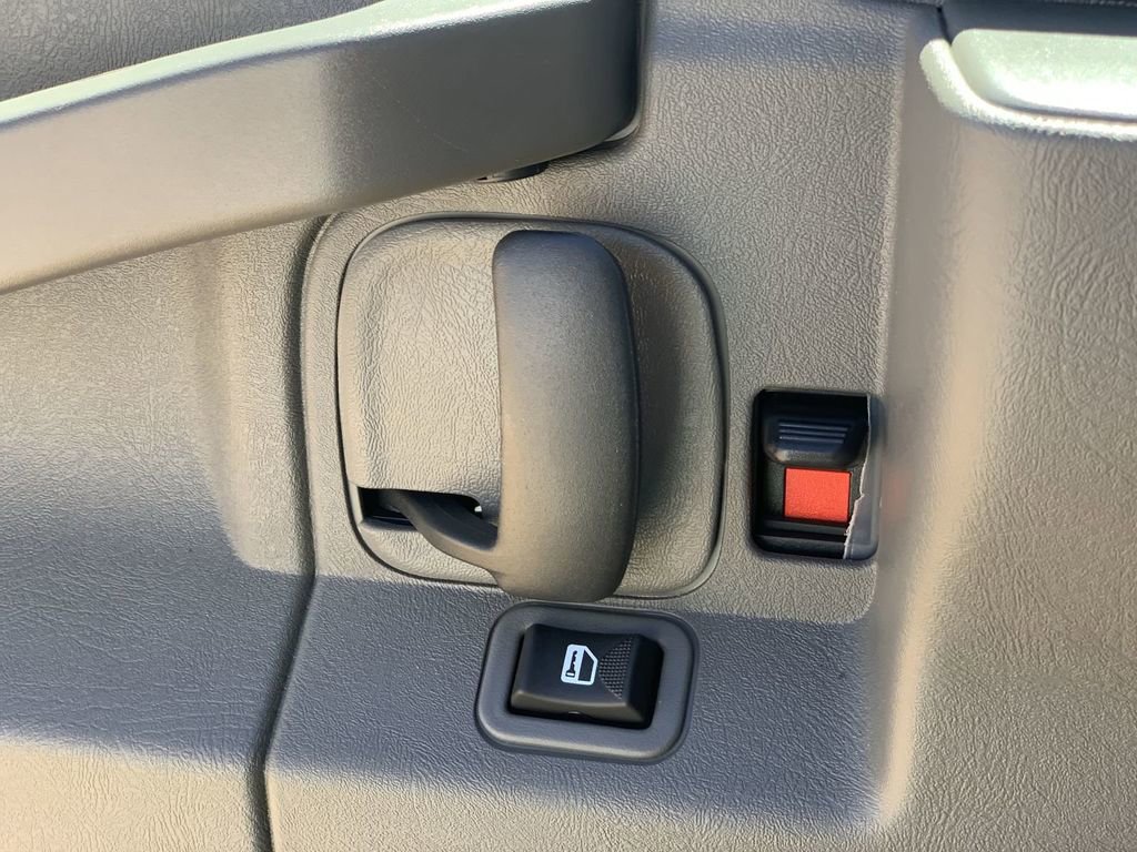 New 2026 Chevrolet Express 2500 w/ Driver Convenience Package image 21