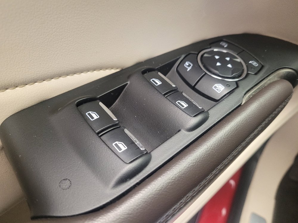 Used 2019 Lincoln MKC Select w/ Select Plus Package FWD image 27