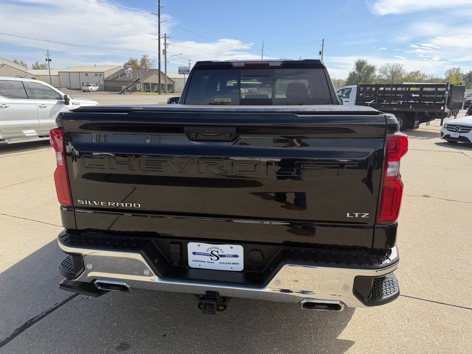 Used 2024 Chevrolet Silverado 1500 LTZ image 6