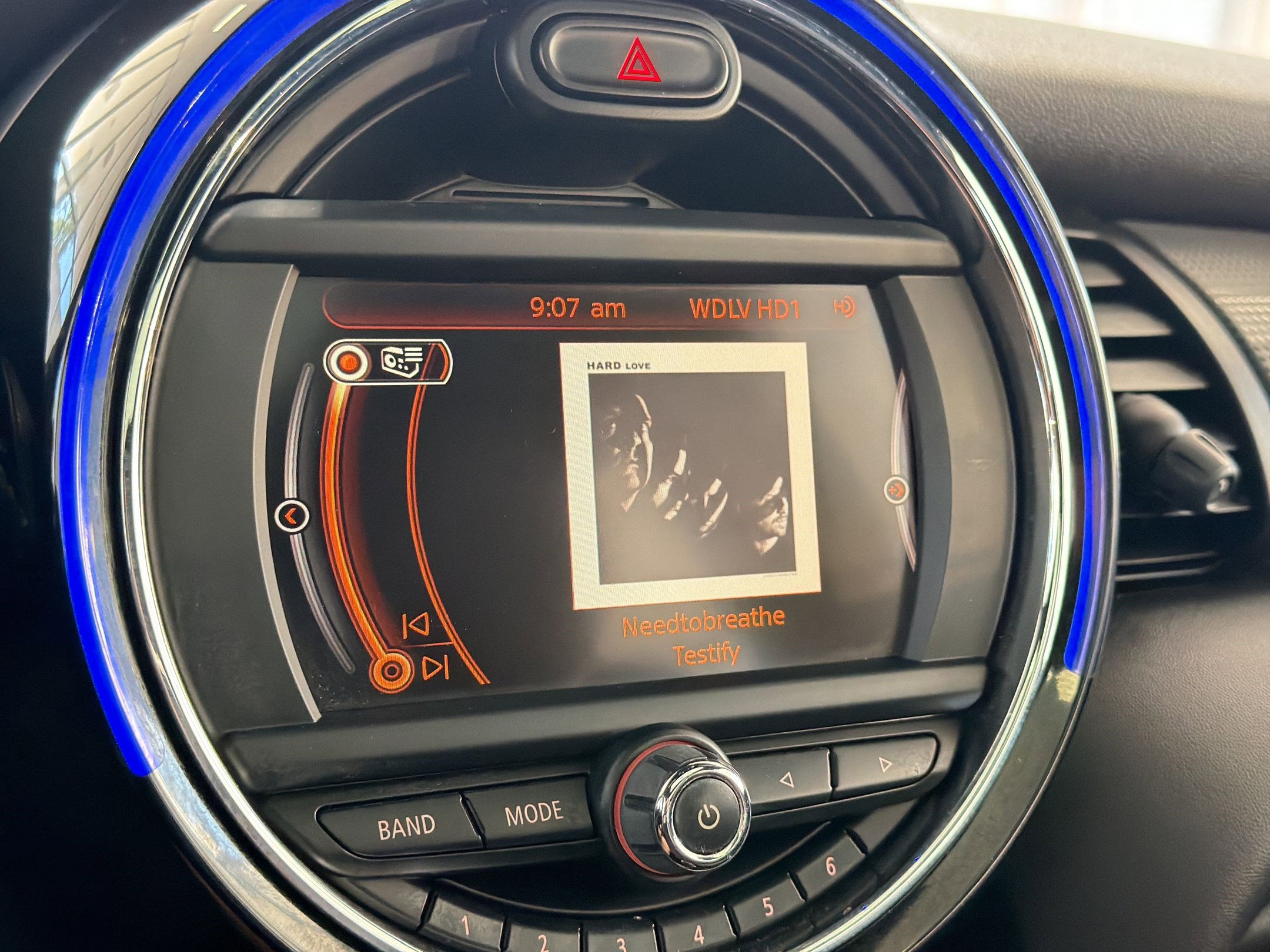 Used 2016 MINI Cooper 2-Door Hardtop FWD image 22