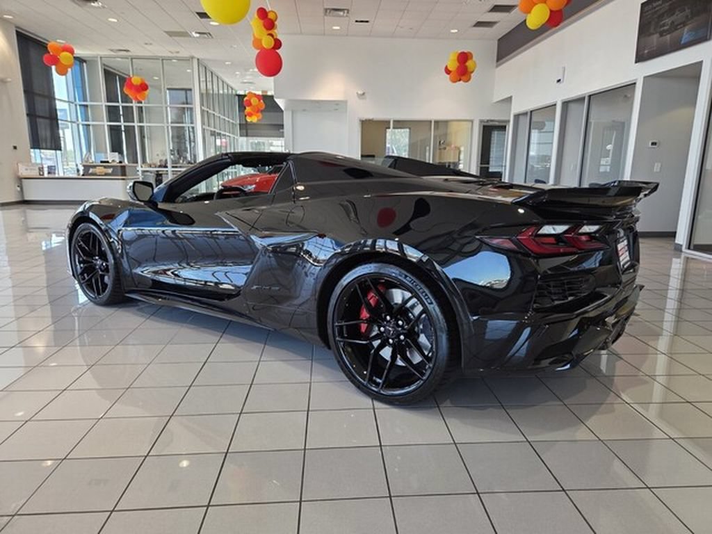 New 2027 Chevrolet Corvette Z06 RWD image 3