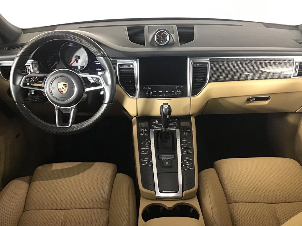 Certified 2017 Porsche Macan S AWD/4WD image 23