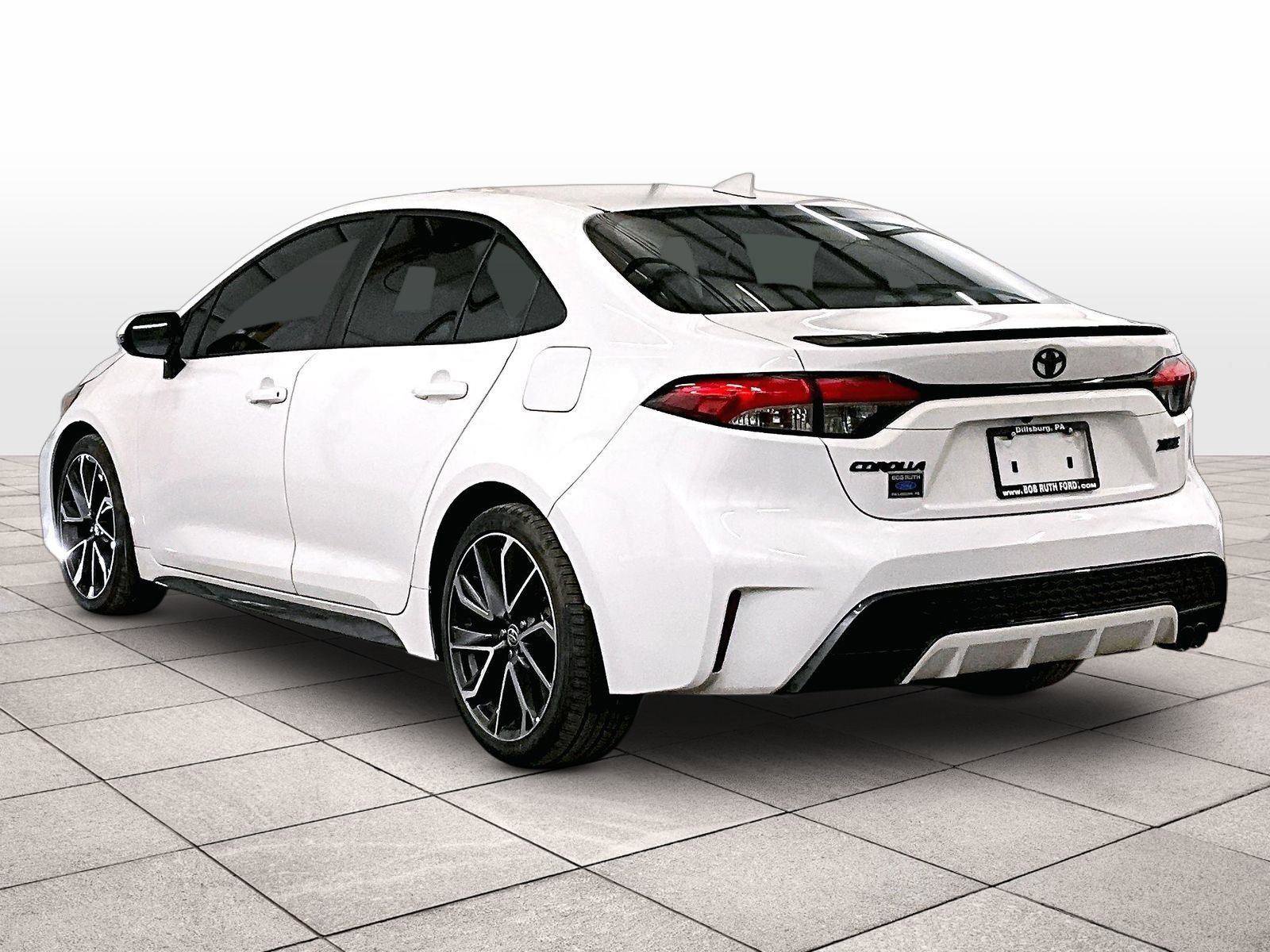 Used 2020 Toyota Corolla XSE FWD image 10