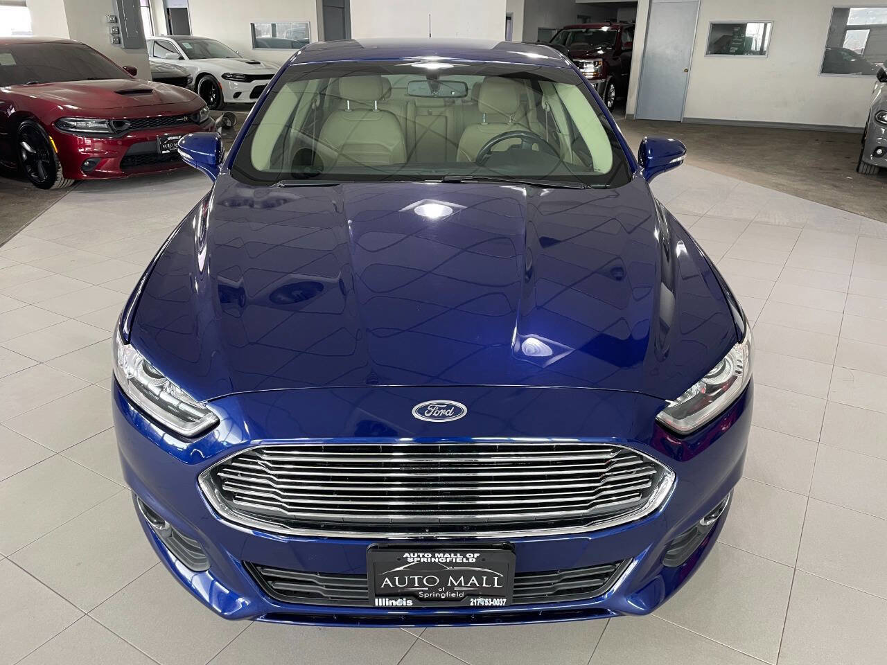 Used 2016 Ford Fusion SE w/ Equipment Group 502A image 2