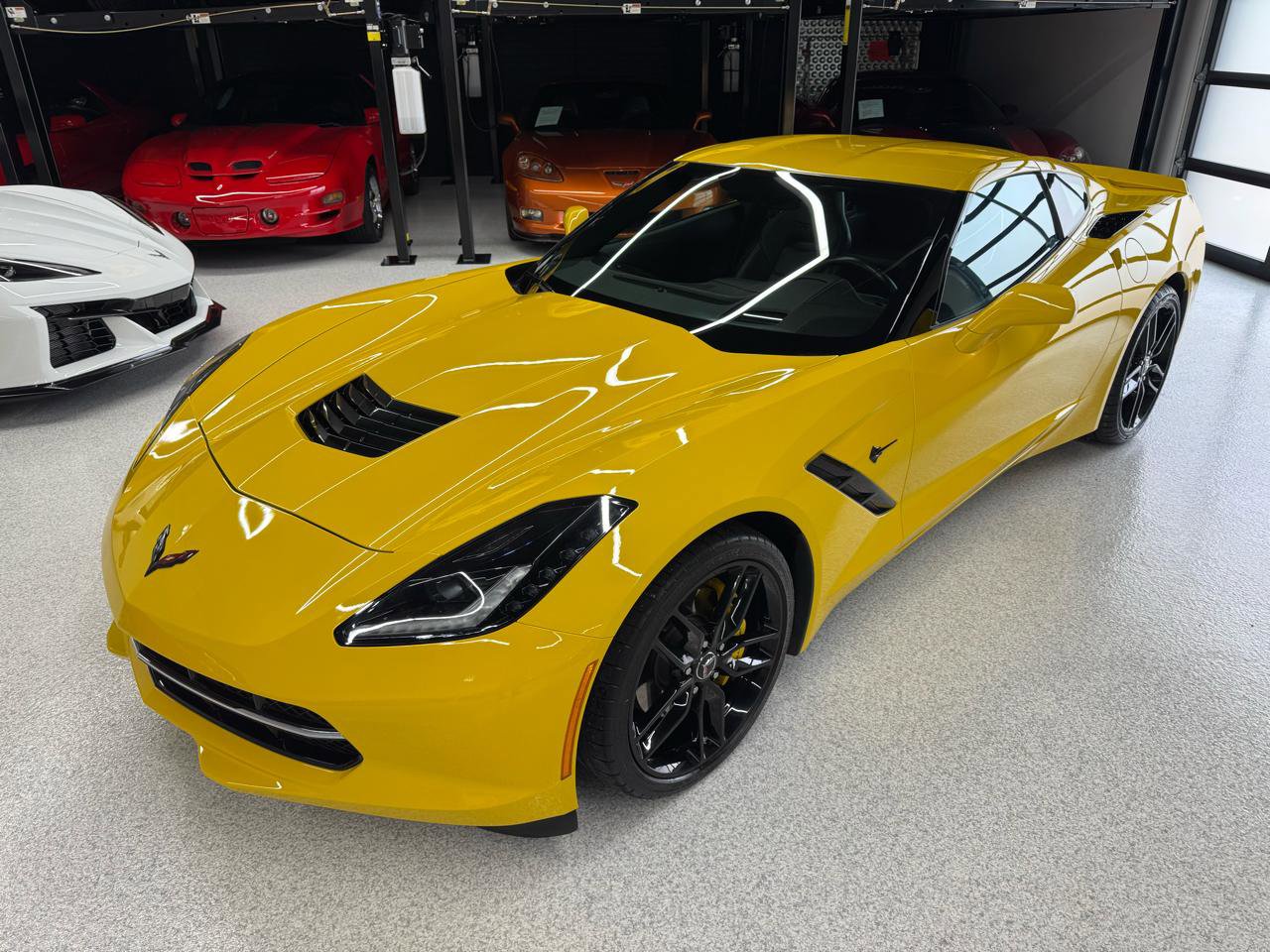 Used 2015 Chevrolet Corvette Stingray Coupe w/ 2LT Preferred Equipment Group image 6