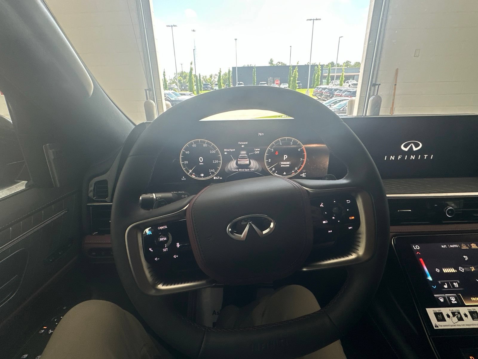 New 2027 INFINITI QX80 Autograph w/ Premium Cargo Package AWD/4WD image 30