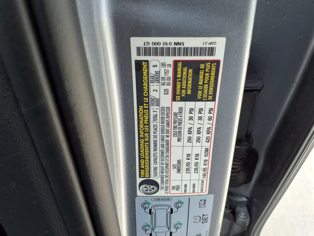 Used 2022 Volkswagen Tiguan SE w/ Panoramic Sunroof Package FWD image 34