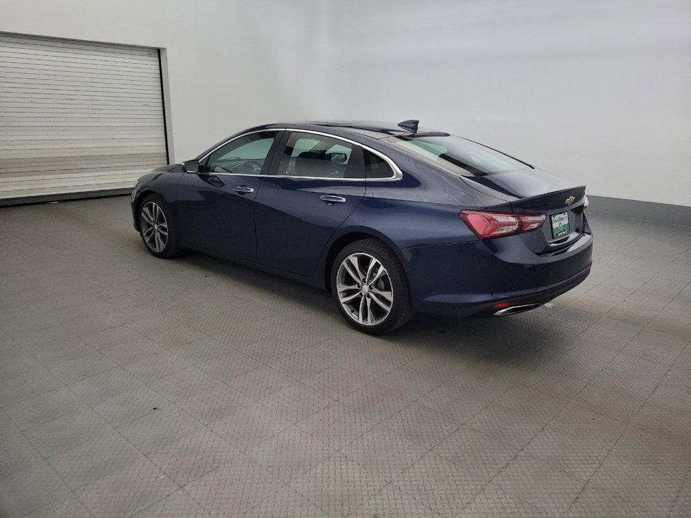 Used 2019 Chevrolet Malibu Premier w/ Sun and Wheel Package FWD image 3