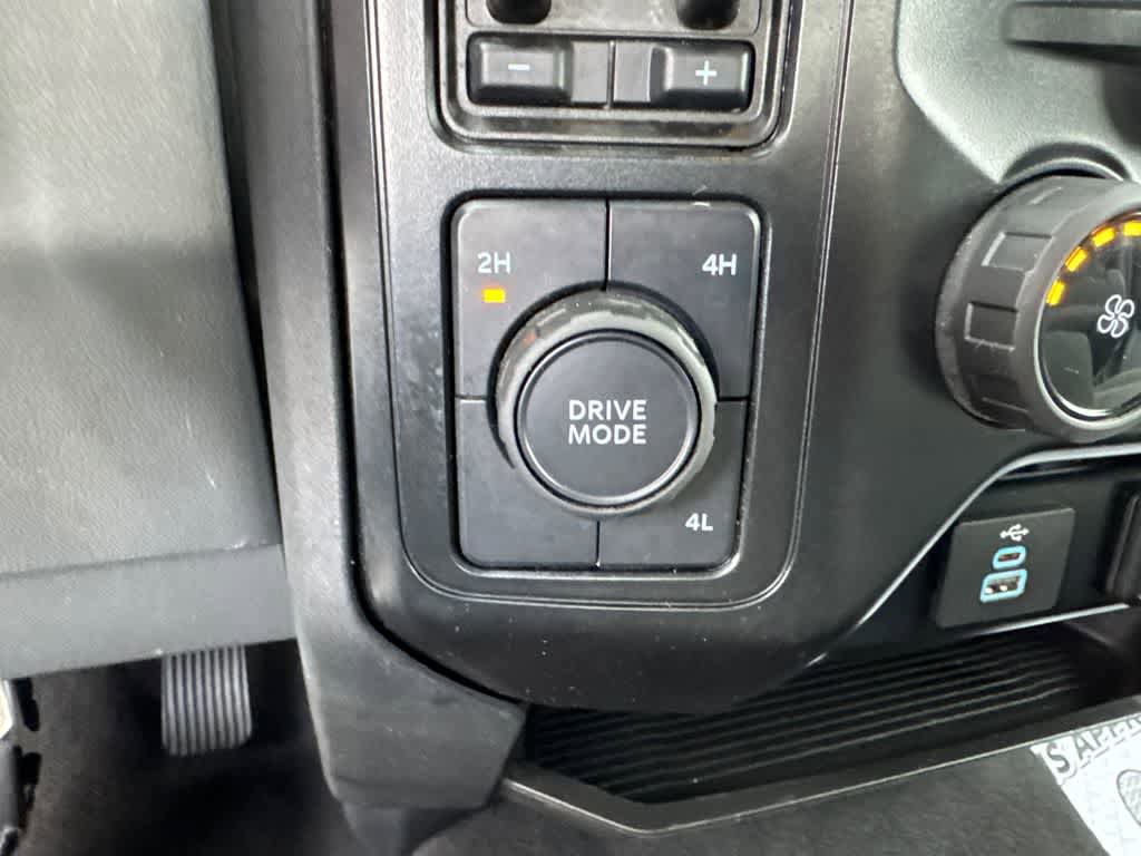 Certified 2025 Ford F250 XLT image 22