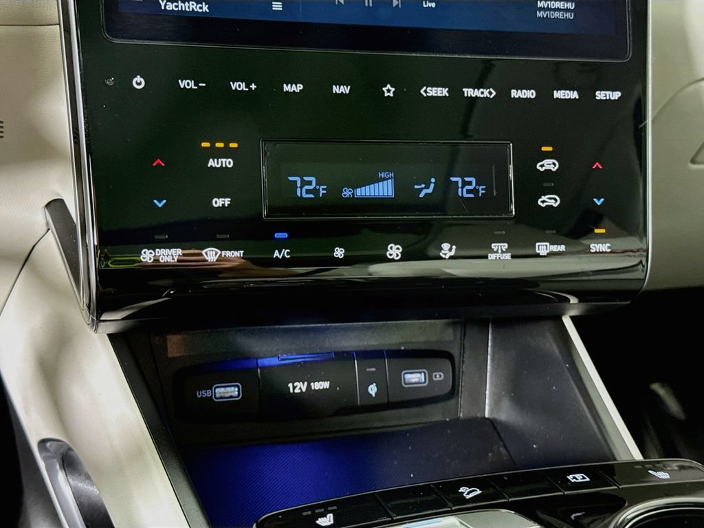 Certified 2024 Hyundai Tucson SEL AWD/4WD image 10