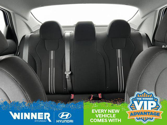 New 2025 Hyundai Elantra Blue image 17