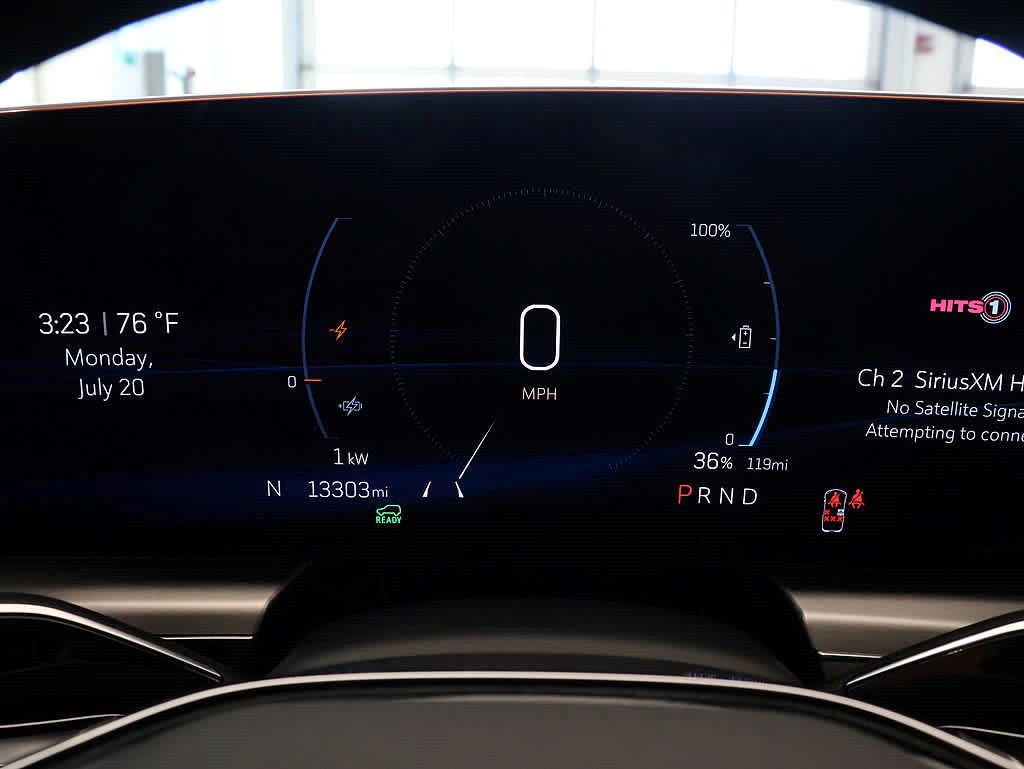 Used 2025 Cadillac Lyriq Sport AWD/4WD image 28