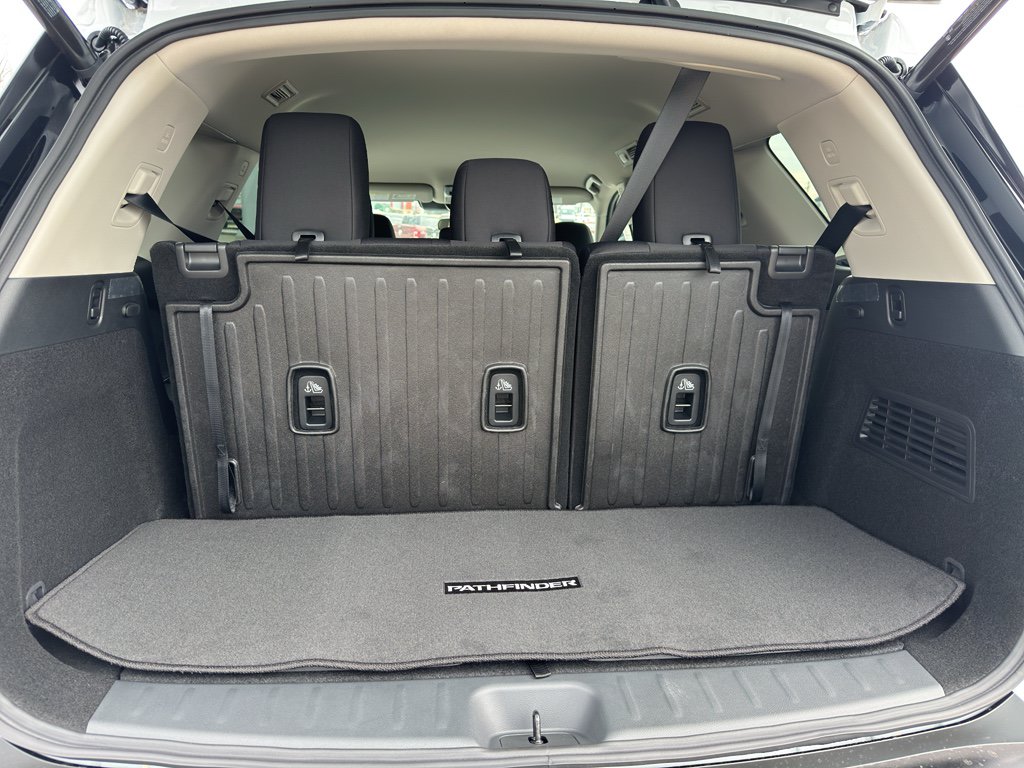 New 2026 Nissan Pathfinder SV image 24