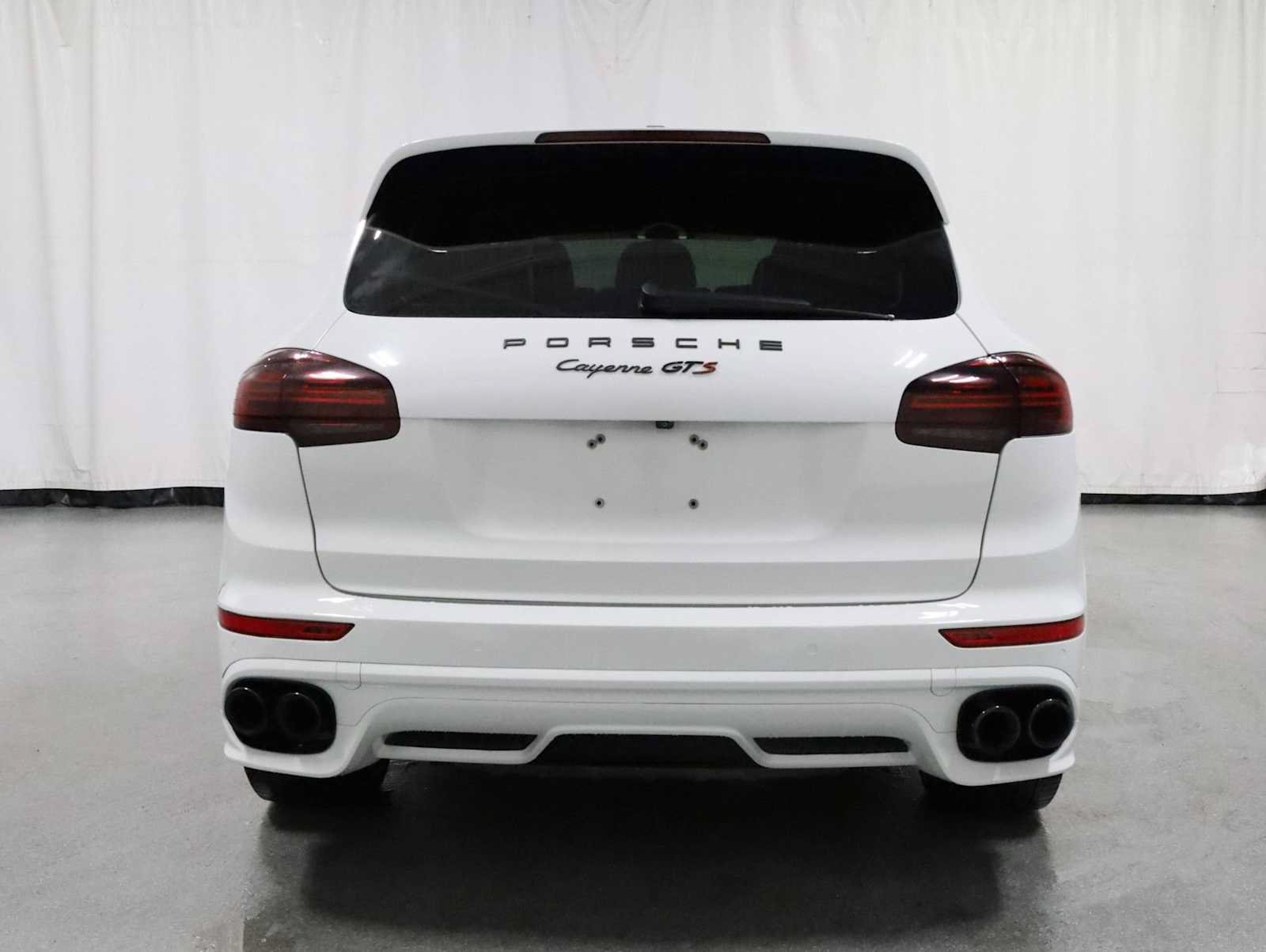 Used 2016 Porsche Cayenne GTS AWD/4WD image 4