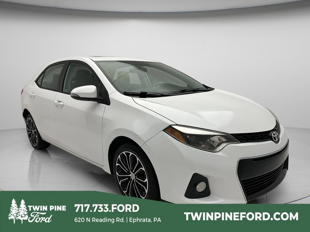 Used 2015 Toyota Corolla S FWD image 1