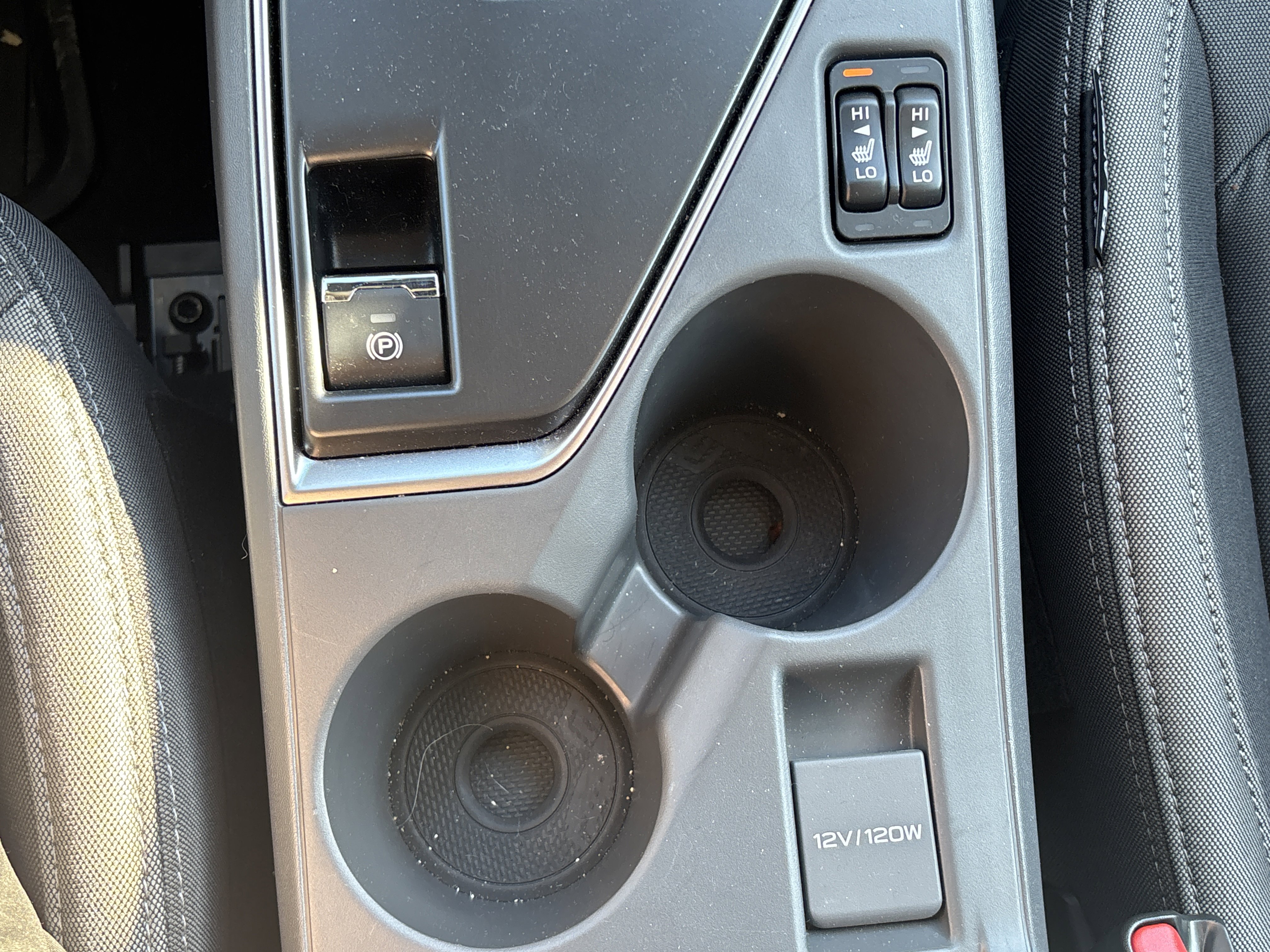 Used 2025 Subaru Crosstrek 2.0i Premium image 25